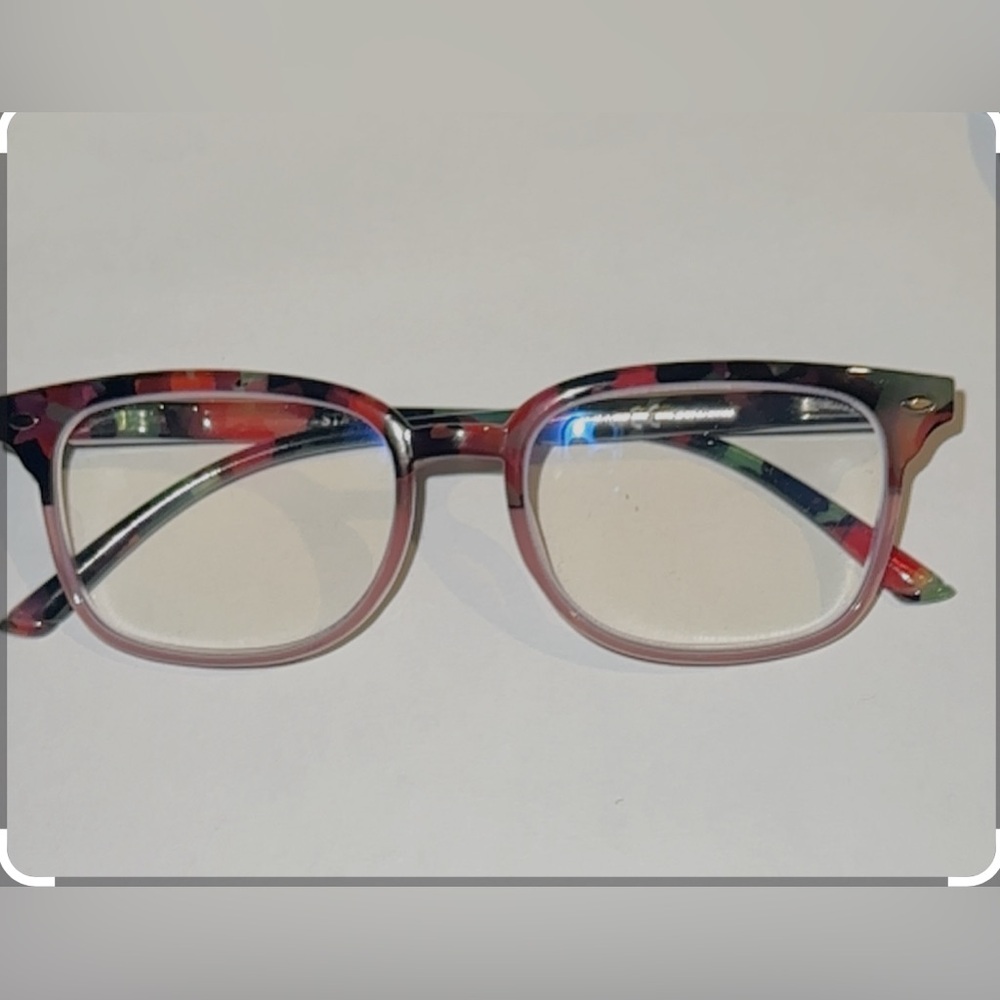 Camouflage Reading glasses new with case